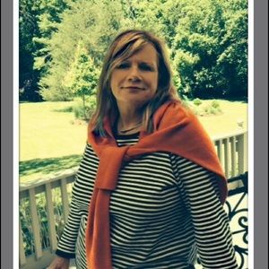 Meet your Posher, Suzanne